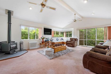 Photo of property in 32 Matarau Road, Matarau, Kamo, 0185