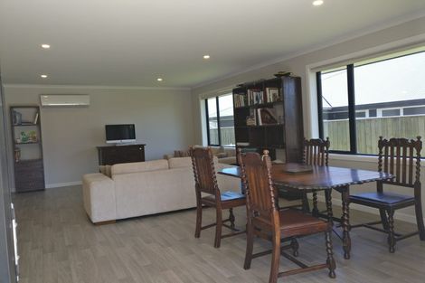 Photo of property in 93 Daelyn Drive, Richmond, 7020