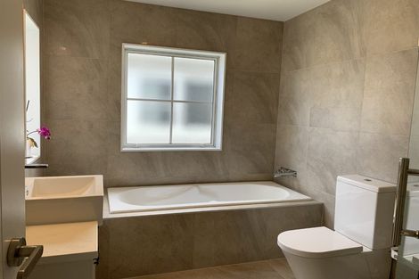 Photo of property in 35 Charlestown Drive, Flat Bush, Auckland, 2019