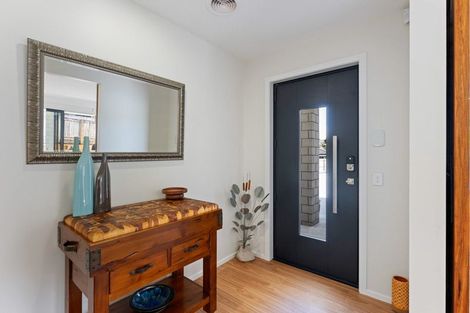 Photo of property in 5 Datum Way, Paraparaumu, 5032