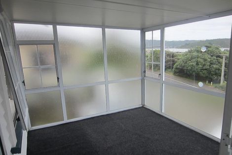 Photo of property in 62 Paremata Crescent, Paremata, Porirua, 5024