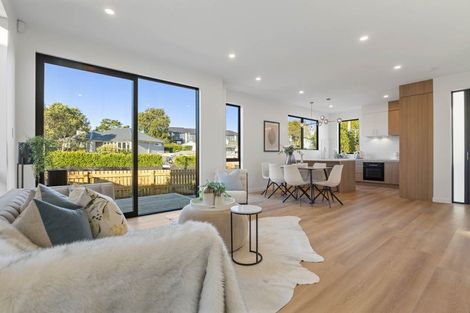 Photo of property in 9d Sloane Street, Glen Innes, Auckland, 1072