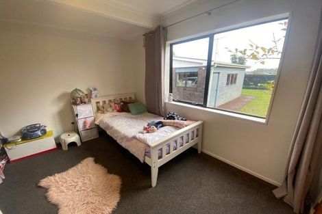 Photo of property in 51 Weggery Drive, Waikanae Beach, Waikanae, 5036