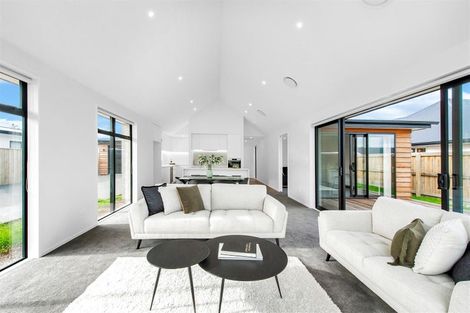 Photo of property in 39 Frank Ernest Crescent, Prebbleton, 7604