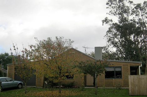 Photo of property in 43 Hollis Road, Paraparaumu Beach, Paraparaumu, 5032