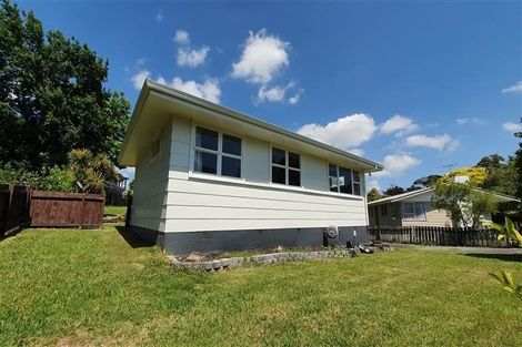 Photo of property in 15 Dellwood Avenue, Henderson, Auckland, 0612