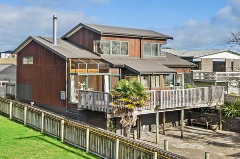 Photo of property in 13a Percy Road, Papamoa Beach, Papamoa, 3118