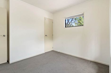 Photo of property in 899a East Coast Road, Northcross, Auckland, 0632