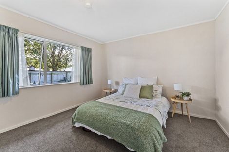 Photo of property in 15a Dennis Taylor Court, Paraparaumu, 5032