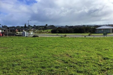 Photo of property in 19 Wheriko Avenue, Glenbrook, 2681