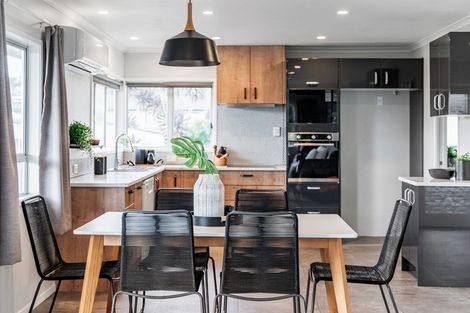 Photo of property in 5 Otaika Road, Woodhill, Whangarei, 0110