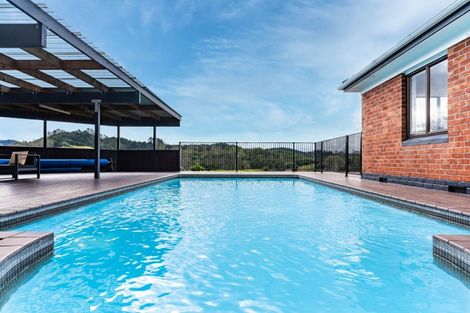 Photo of property in 571 Ngunguru Road, Glenbervie, Whangarei, 0173