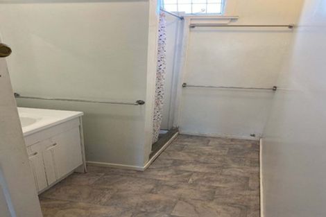 Photo of property in 2/76 Elizabeth Street, Riccarton, Christchurch, 8041