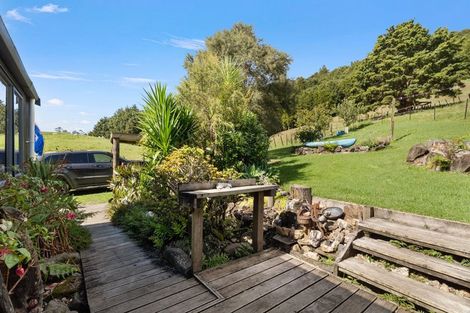 Photo of property in 315 Rangihau Road, Coroglen, Whitianga, 3591