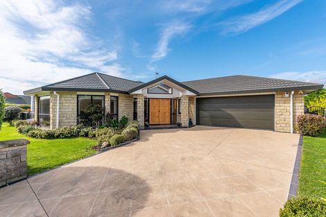 Photo of property in 11 Barrett Drive, Waikanae Beach, Waikanae, 5036