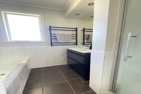 Photo of property in 68 Acacia Crescent, Glenview, Hamilton, 3206