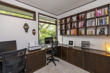 Photo of property in 27 Cheviot Road, Lowry Bay, Lower Hutt, 5013