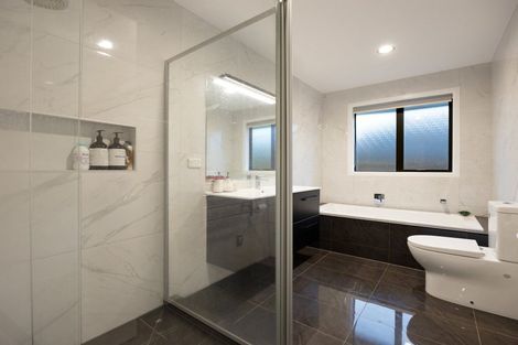 Photo of property in 15 Miharo Crescent, Flagstaff, Hamilton, 3210