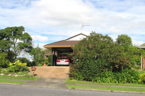 Photo of property in 2/6 Loloma Drive, Half Moon Bay, Auckland, 2012