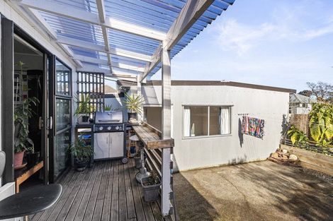 Photo of property in 21 Hereford Street, Marton, 4710