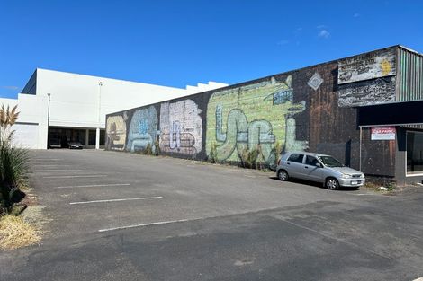 Photo of property in 122 Molesworth Street, Taita, Lower Hutt, 5011
