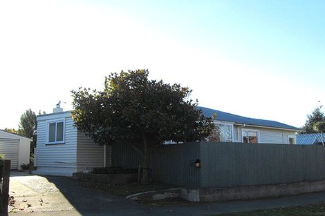 Photo of property in 37 Wiremu Street, Redwood, Christchurch, 8051