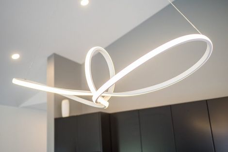 Photo of property in 10 Mediterranean Grove, Fitzherbert, Palmerston North, 4410