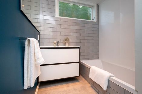 Photo of property in 55 Milton Road, Bluff Hill, Napier, 4110