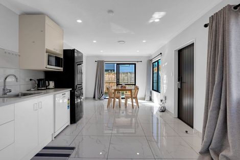 Photo of property in 1/105 Knighton Road, Hillcrest, Hamilton, 3216