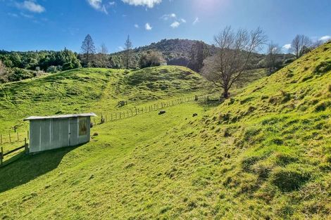 Photo of property in 24 Mountain Road, Western Heights, Rotorua, 3015