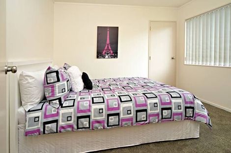 Photo of property in 2/41 Kopara Place, Clendon Park, Auckland, 2103