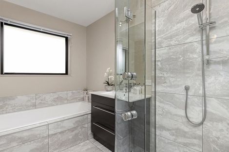 Photo of property in 2 Grigg Drive, Witherlea, Blenheim, 7201