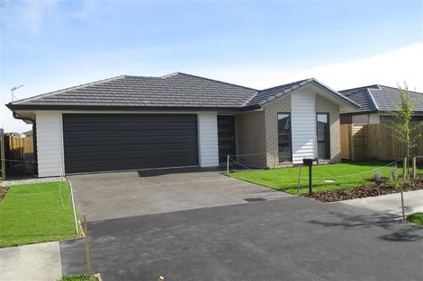 Photo of property in 11 Koareare Avenue, Halswell, Christchurch, 8025