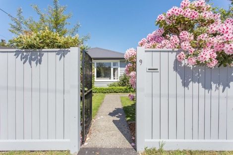 Photo of property in 9 Verran Place, Fendalton, Christchurch, 8052