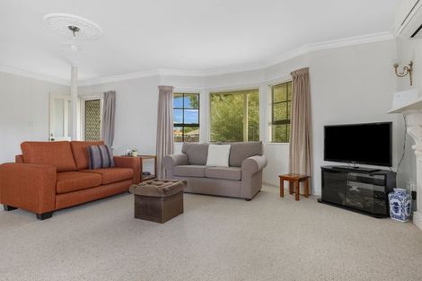 Photo of property in 146 Victoria Street, Cambridge, 3434