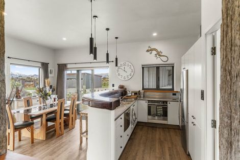 Photo of property in 911 Aubrey Road, Albert Town, Wanaka, 9305