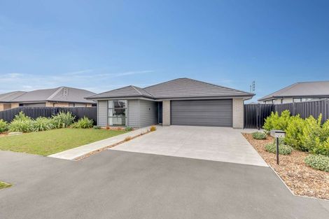 Photo of property in 14 Paroto Street, Kaiapoi, 7630