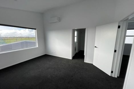 Photo of property in 31 Bill Miller Drive, Papamoa, 3118