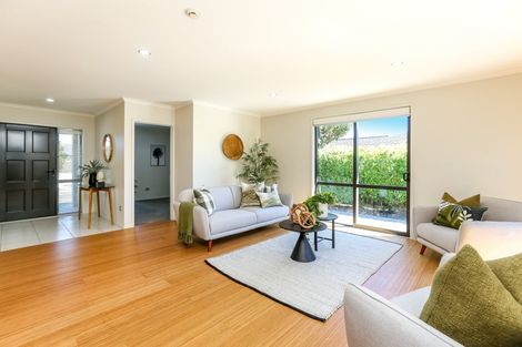 Photo of property in 55 Ainslee Street, Highlands Park, New Plymouth, 4312