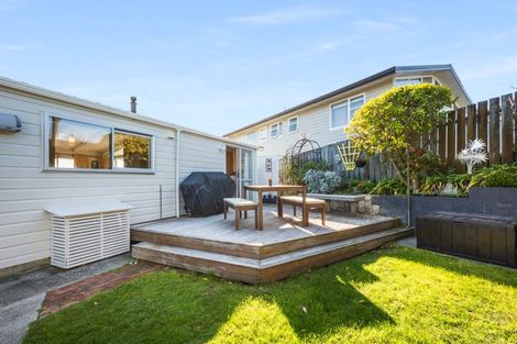 Photo of property in 2 Forth Place, Papakowhai, Porirua, 5024