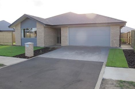 Photo of property in 13 Rossall Crescent, Rolleston, 7615