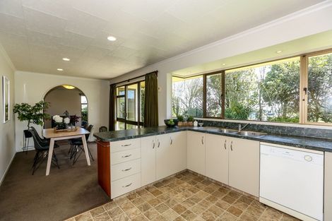 Photo of property in 1042 Carrington Road, Hurworth, New Plymouth, 4371