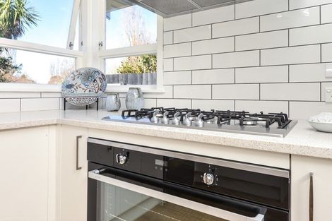 Photo of property in 34 Tudor Crescent, Chedworth, Hamilton, 3210