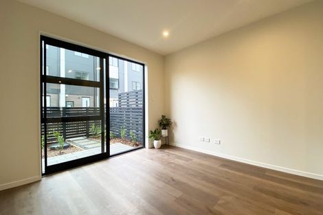 Photo of property in 3/327 Glengarry Road, Glen Eden, Auckland, 0602