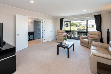 Photo of property in 11 Orangewood Drive, Northpark, Auckland, 2013