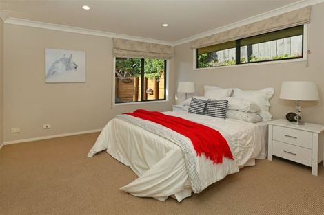 Photo of property in 1 Semillon Avenue, Henderson, Auckland, 0612