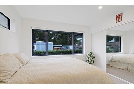 Photo of property in 205 High Street, Oxford, 7430