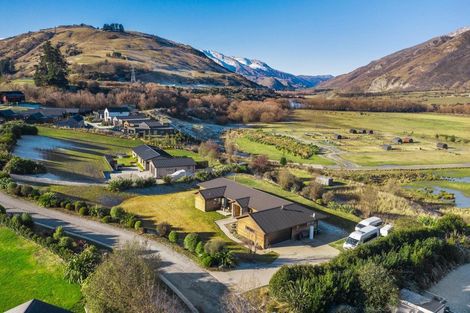 Photo of property in 50 Judge And Jury Drive, Lake Hayes, Queenstown, 9304