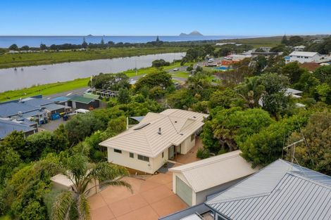 Photo of property in 11 Warbrick Terrace, Matata, Whakatane, 3194