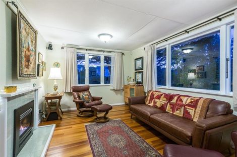 Photo of property in 2 Moult Street, Titahi Bay, Porirua, 5022